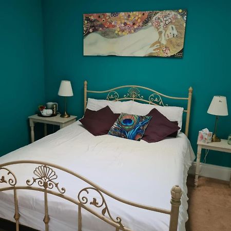 Готель Skellys Ballymahon Екстер'єр фото